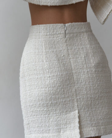 Classic tweed skirt