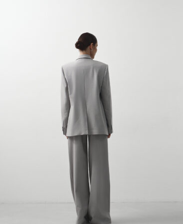 Trousers in Italian suiting fabric