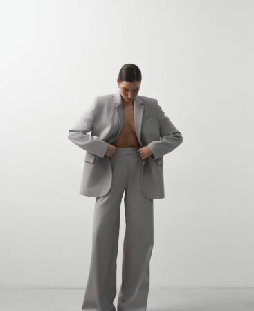 Trousers in Italian suiting fabric