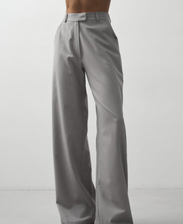 Trousers in Italian suiting fabric