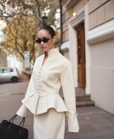 Fitted wool jacket with peplum Élise
