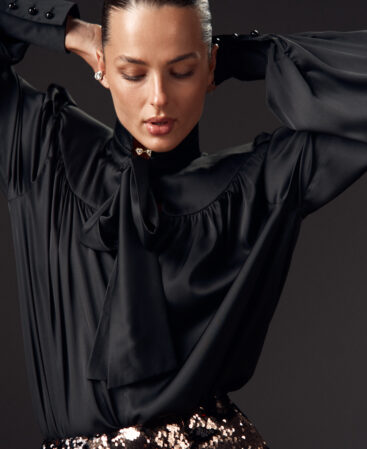 Silk blouse with shoulders COLÊTTE black