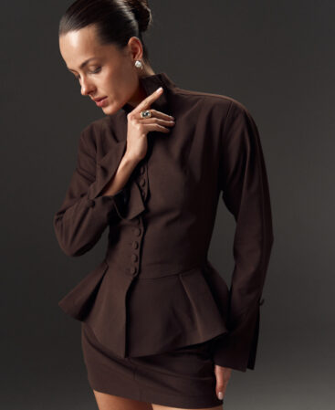 Fitted blazer with peplum Élise in Italian suiting fabric