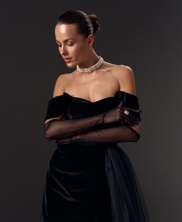 Velvet dress DIANA with detachable train