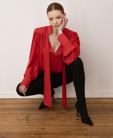 Silk blouse with shoulders COLÊTTE red
