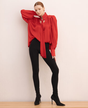 Silk blouse with shoulders COLÊTTE red