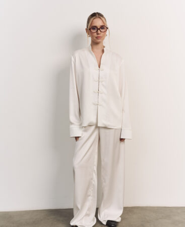 Satin suit Chinoiserie white