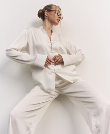 Satin suit Chinoiserie white