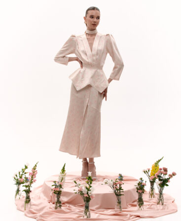 Peplum Mary