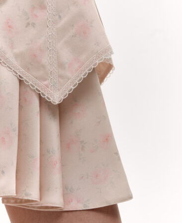Peplum Mary